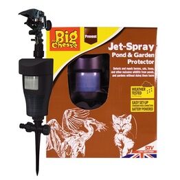 Defenders STV415 Jet Spray Pond & Garden Protector