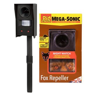 Defenders STV608 Mega Sonic Fox Repeller