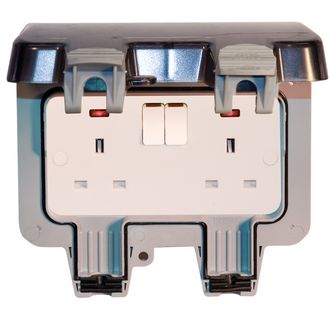 BG WP22-01 2 Gang 13 Amp Switched Outdoor Socket IP66 DP