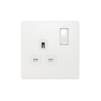 BG 13a 1g Plastic Switched Socket