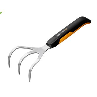 Fiskars Xact™ Cultivator