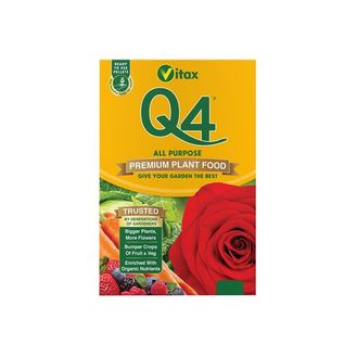 Vitax Q4 Fertilizer