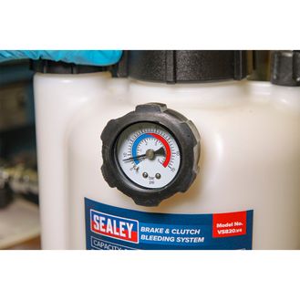 Sealey VS820 Brake &amp; Clutch Bleeding System