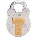 Squire 4-Lever Galvanised Steel - Old English Padlock additional 3