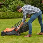 BLACK + DECKER BEMW481BH Mower with Bike Handle 42cm 1800W 240V additional 7