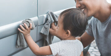 Portrait,Of,Happy,Child,Being,A,Little,Helper,By,Helping