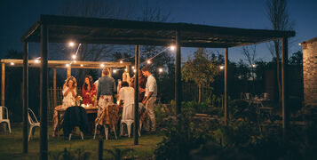 Group,Of,People,Having,A,Dinner,Party.,Men,And,Women