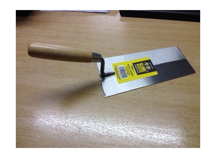 Globemaster Worldwide Bucket Trowel Wood Handle 180mm