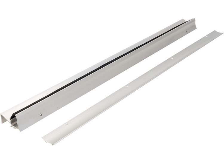 Fixman Threshold &amp; Rain Deflector 914mm