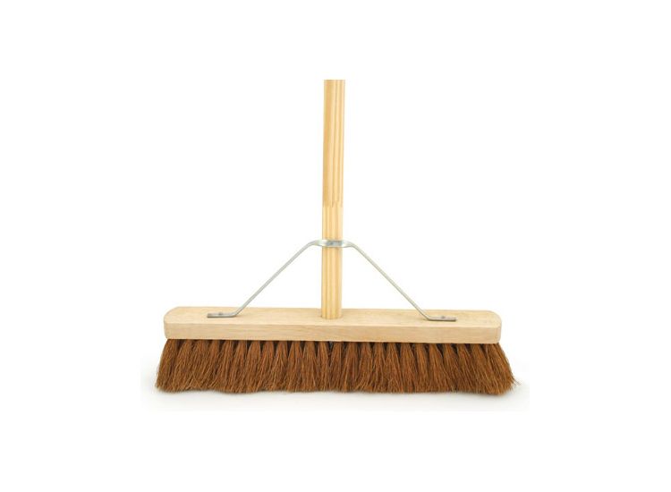 Bentley Natural Platform Brush With Handle