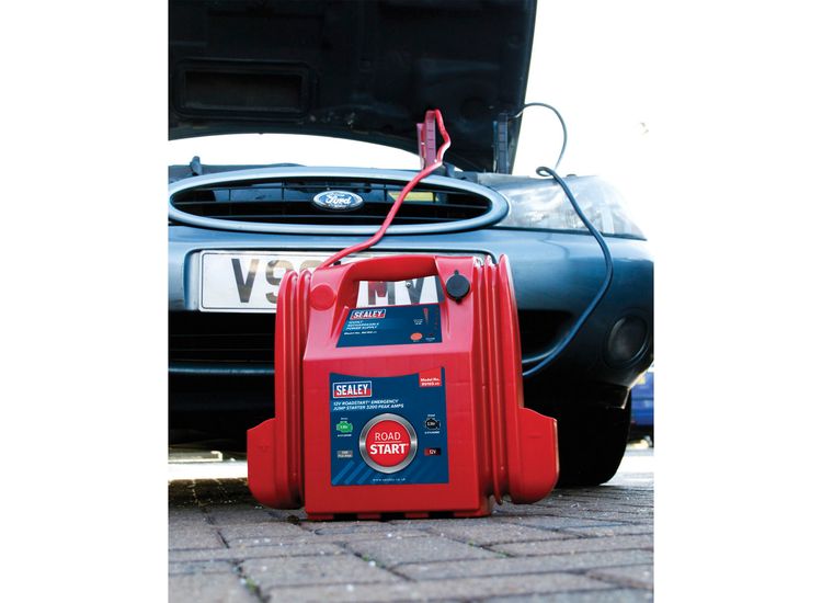 Sealey RS103 RoadStart&amp;reg; Emergency Jump Starter 12V 3200 Peak Amps