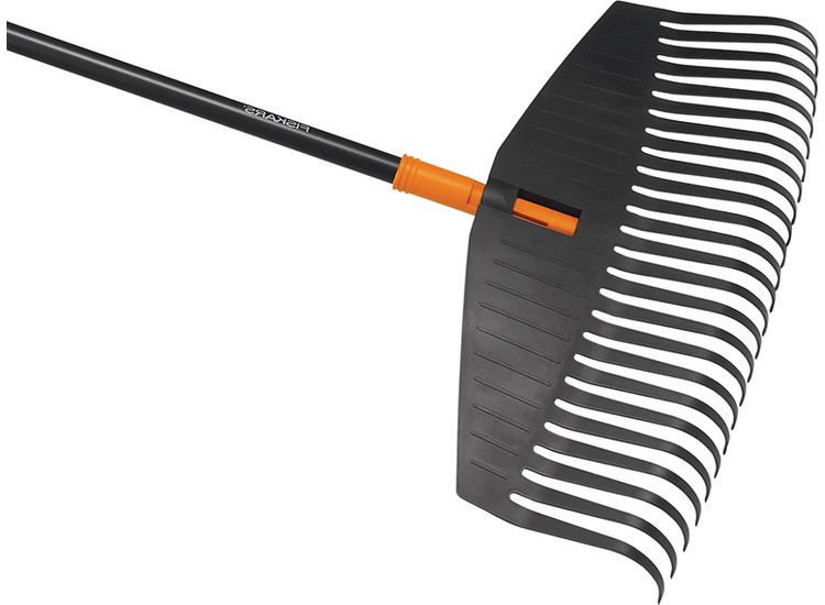 Fiskars Solid™ Leaf Rake - Large