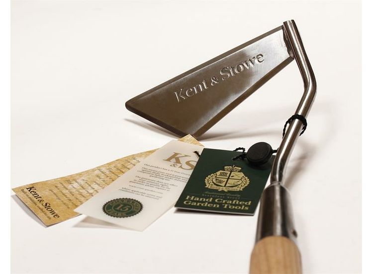 Kent &amp; Stowe Stainless Steel Long Handled 3-Edged Hoe, FSC®