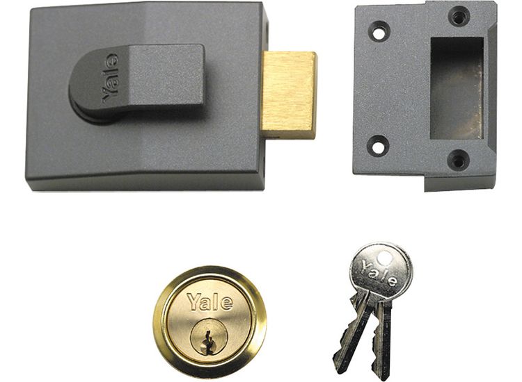 Yale Locks 82 Deadbolt Nightlatch 60mm Backset DMG Finish Box