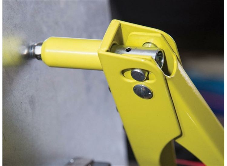 BlueSpot Tools Hand Rivet Gun + 60 Rivets