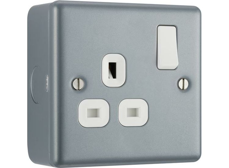 Masterplug Metal Clad Switched Socket