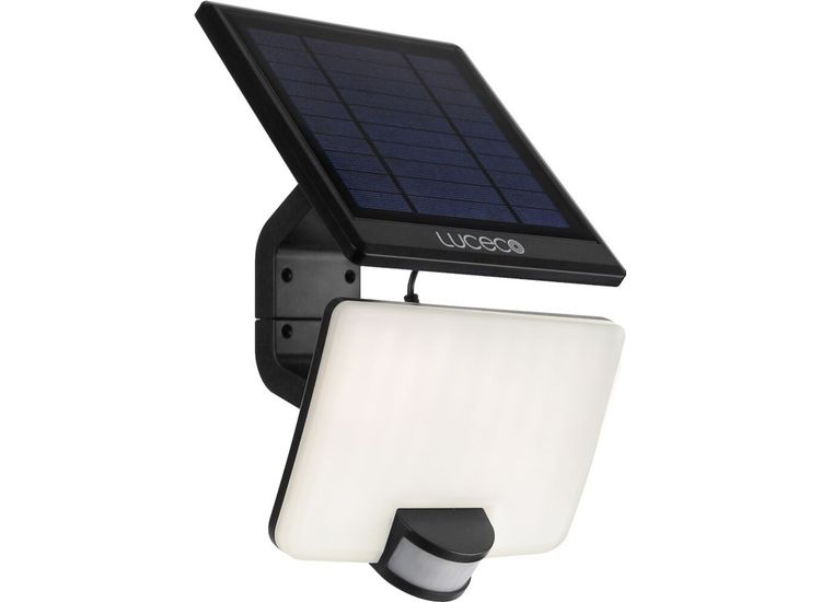 Luceco Solar Flood Light