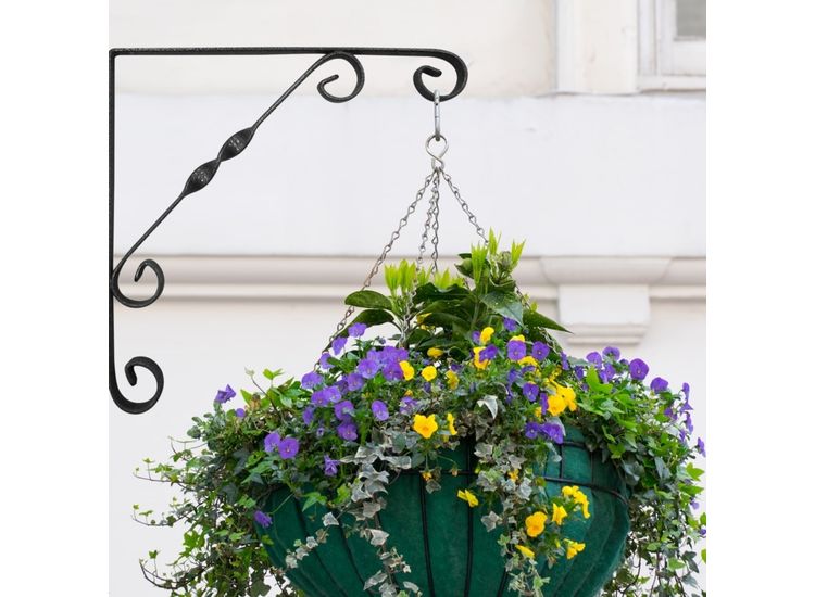 RBUK Ornamental Scroll Bracket Black