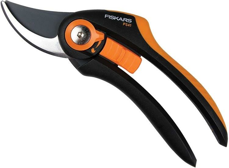 Fiskars P541 Plus™ Bypass Pruner