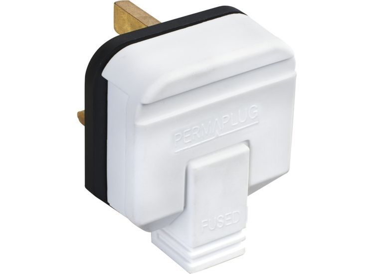 Luceco HDPT13W-01 Heavy Duty Plug