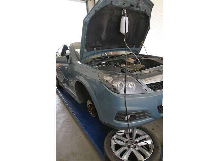 Sealey VS821 Pneumatic Brake &amp; Clutch Bleeder