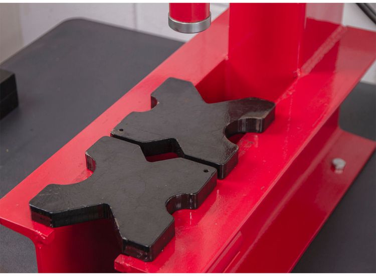 Sealey YC10B Hydraulic Press 10tonne Bench 'C' Type