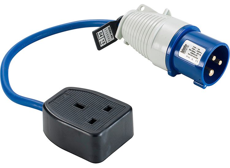 Defender 16-13A Fly Lead - 16A (Plug) > 13A (Socket) 240V